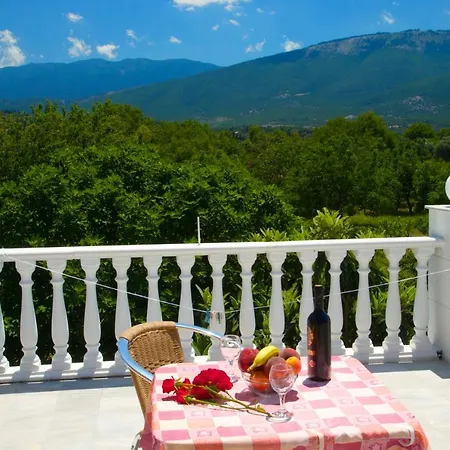 Nikos Studios&apartments