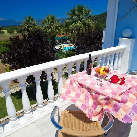 Nikos Studios&apartments Sami (Kefalonia)