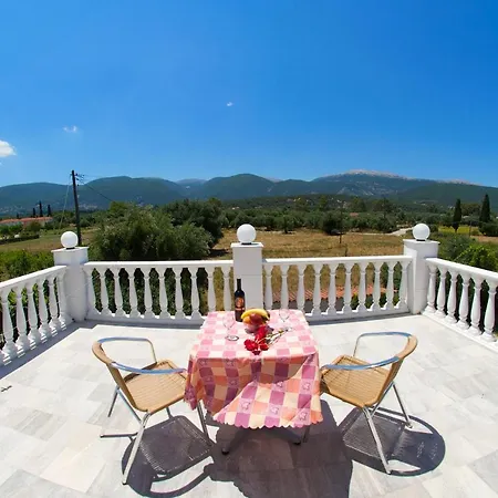 Apartment Nikos And