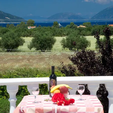 アパート Nikos And *